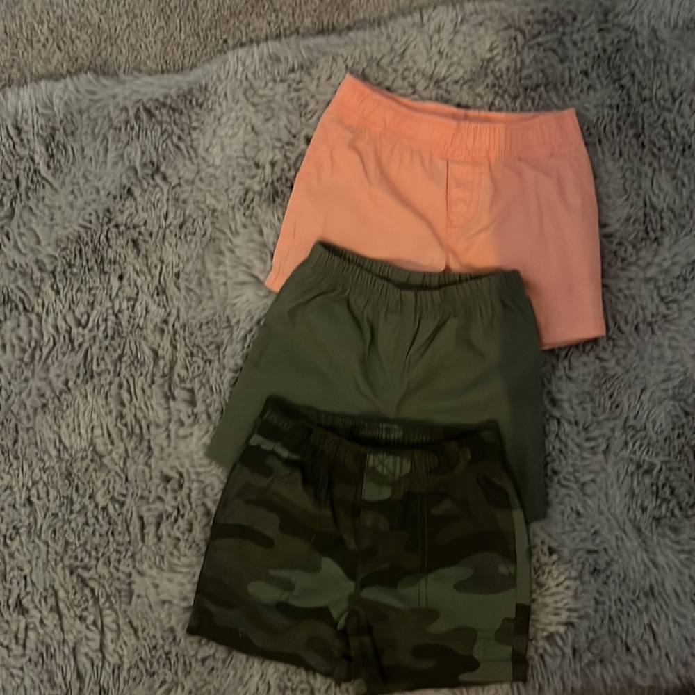 Carter’s Shorts Bundle. - Picture 7 of 7